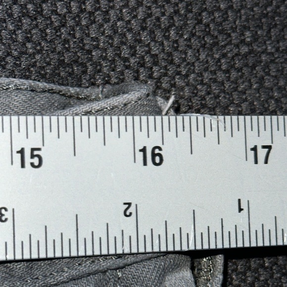 GAP Gray Straight Taper Jeans - Picture 8 of 9